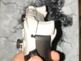 Xbox one x 1tb Gears 5 ed. + 2 pulteliai - nuotraukos Nr. 8
