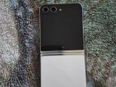 Samsung Galaxy Flip Z5 - nuotraukos Nr. 2