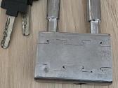 Mul-t-lock pakabinama spyna su 3 raktais - nuotraukos Nr. 2