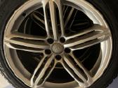 Audi Q5 ratlankiai su zieminemis padangomis - nuotraukos Nr. 11