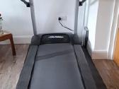 Bėgimo takelis Life Fitness F1 smart - nuotraukos Nr. 2