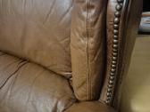 Odinė sofa ir pufas - nuotraukos Nr. 10