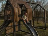 Modernaus dizaino vaikų žaidimų aikštelė - nuotraukos Nr. 9