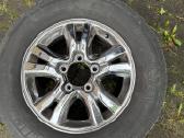 Land Cruiser J100 / Lexus Lx R18 ratlankiai 5 vnt - nuotraukos Nr. 2