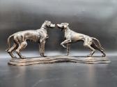 Didelė, sunki 49 cm pločio metalinė 2-jų šunų - nuotraukos Nr. 4