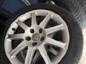 Audi R17 ratlankiai 5x112 et 45 7.5 J su padangom - nuotraukos Nr. 6