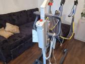 Naujas mobilus elektrinis keltuvas Invacare Birdie - nuotraukos Nr. 2