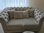 Chesterfield stiliaus sofų komplektas su staliuku - nuotraukos Nr. 2