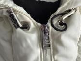 Moncler striukes - nuotraukos Nr. 9