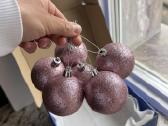 Rausvi blizgantys kalėdiniai žaisliukai 6 vnt. - nuotraukos Nr. 2