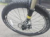 Lengvas karboninis kalnų dviratis Fuji – 19"/26" - nuotraukos Nr. 5