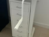 Ikea reguliuojamo aukščio rašomasis stalas - nuotraukos Nr. 2
