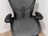 Herman Miller Aeron (C dydis) kaip nauja - nuotraukos Nr. 3