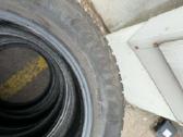 205/60/16 Goodyear Ultragrip žieminių padangų - nuotraukos Nr. 4