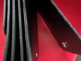 Grazi odine rankine, nera ilgojo dirzo. - nuotraukos Nr. 11