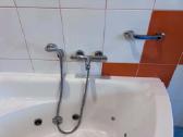 Parduodama erdvi hidromasažinė Jacuzzi vonia – pui - nuotraukos Nr. 3