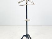 Pastatoma kabykla kostiumui 2v - nuotraukos Nr. 2