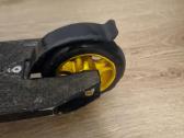 Hs100-6 Black-gold Stnt Nils extreme su defektu - nuotraukos Nr. 11