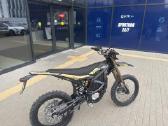 Surron Ultra Bee 2026 Hp Versija - nuotraukos Nr. 3