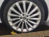 225/40 R19 ratlankiai - nuotraukos Nr. 3