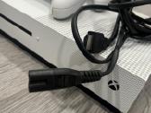 Xbox One S 500gb+2 pulteliai - nuotraukos Nr. 3