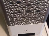 Drėkintuvas Electrolux Yogahealthline+lempa - nuotraukos Nr. 4