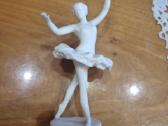 Vintažinė balerinos skulptūrėlė (plastikas ,12cm.) - nuotraukos Nr. 2