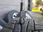 Parduodu R15 ratlankius su žieminėmis padangomis - nuotraukos Nr. 13