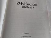 Mylinčios moterys - nuotraukos Nr. 2