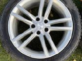 R19 245 45 Hankook žieminės padangos su diskais - nuotraukos Nr. 4