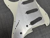 Stratocaster Ss pickguard – kreminis, 11 skylių - nuotraukos Nr. 2