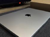 Parduodu MacBook Pro 16",m5 Max 18c Cpu, 64gb, 2t - nuotraukos Nr. 2
