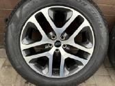 Land Rover Defender R20 ratai su Pirelli padangomi - nuotraukos Nr. 2