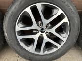 Land Rover Defender R20 ratai su Pirelli padangomi - nuotraukos Nr. 4