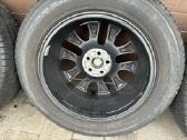 Land Rover Defender R20 ratai su Pirelli padangomi - nuotraukos Nr. 25