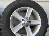 VW Tiguan 215/65 R16 Bridgestone - nuotraukos Nr. 9