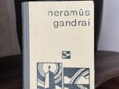 Neramūs gandrai - nuotraukos Nr. 2