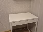 Rašomasis/kosmetinis Ikea stalas - nuotraukos Nr. 4