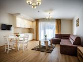 2k. Apartamentai netoli jūra ir centro, prie parko