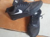 Kaip nauji Nike kedai 35.5 d.