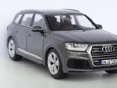 1/43 modeliukai Audi Q7 Mk2 - nuotraukos Nr. 3