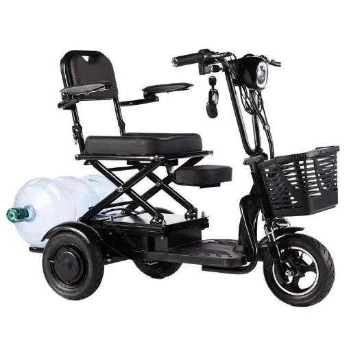 -Kita- -kita-, trikes