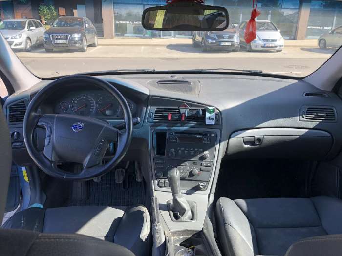 Volvo V70, 2.4 l., wagon
