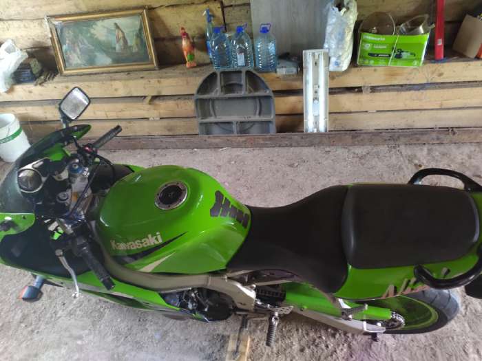 ミヤ〜38 TOURMAX sankabos spyruoklių komplektas Kawasaki ZX10R / ZX9R
