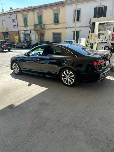 Audi A6, 2.0 l., Седан