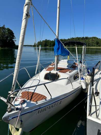 Dehler Varianta 650, keelboats