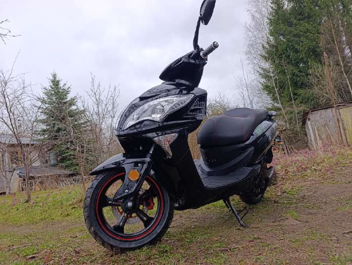 Ekomoto M5, scooters / mopeds