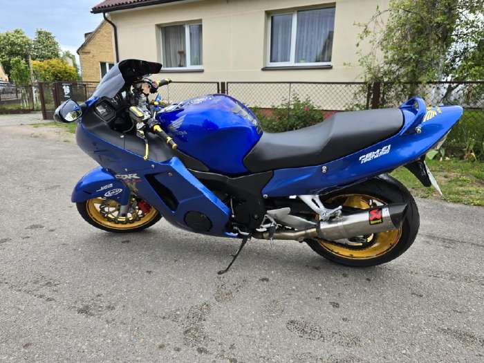Honda CBR 1100cc, спортбайки / superbikes