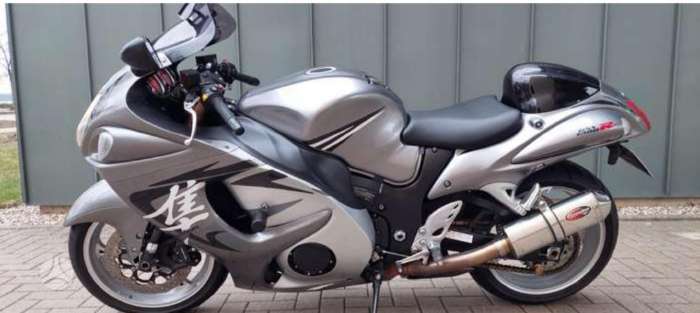 Suzuki GSX 1299cc, superbikes