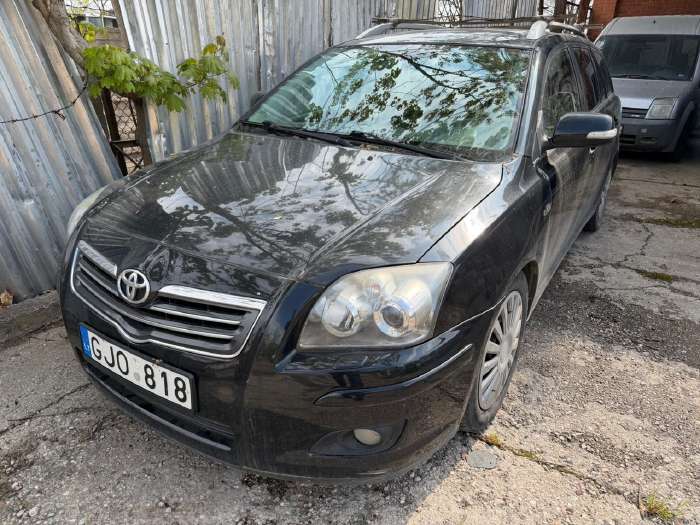 Toyota Avensis, 2.2 l., Универсал